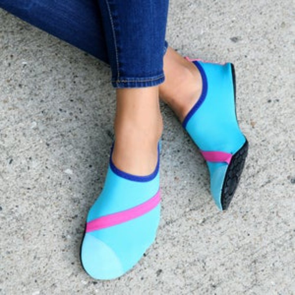 NWT FITKICKS Women's Active Lifestyle Footwear- Blue/Pink